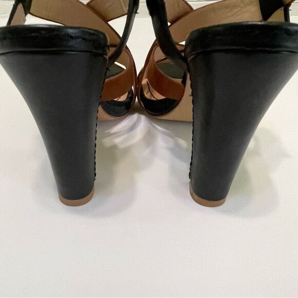 Pour La Victoire Vy Two Tone Crisscross Straps Open Toe Shoes - Picture 7 of 12